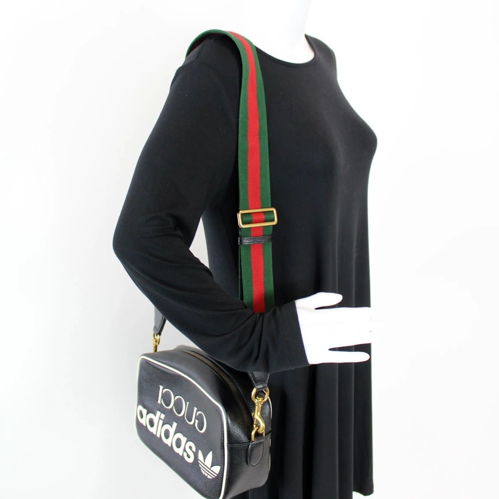702427 Gucci X Adidas Messenger