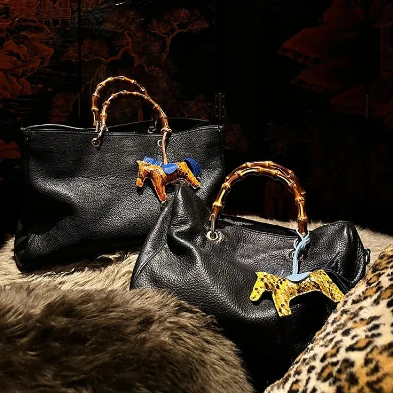UAKISS  -  New fashion Women's soft leather Retro Fashion High-grade Single crossbody Messenger Bag Bamboo handle Bag Shoulder Purse