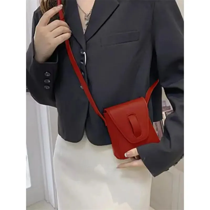 UAKISS  -   Red Mini Crossbody Bags Women 2024 Summer Vintage Leather Square Messenger Bag Female Harajuku Aesthetic Y2k Bags Purse
